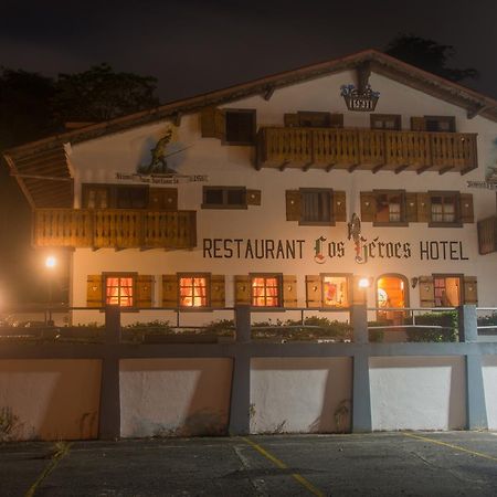 Los Heroes Nuevo Arenal Exterior foto