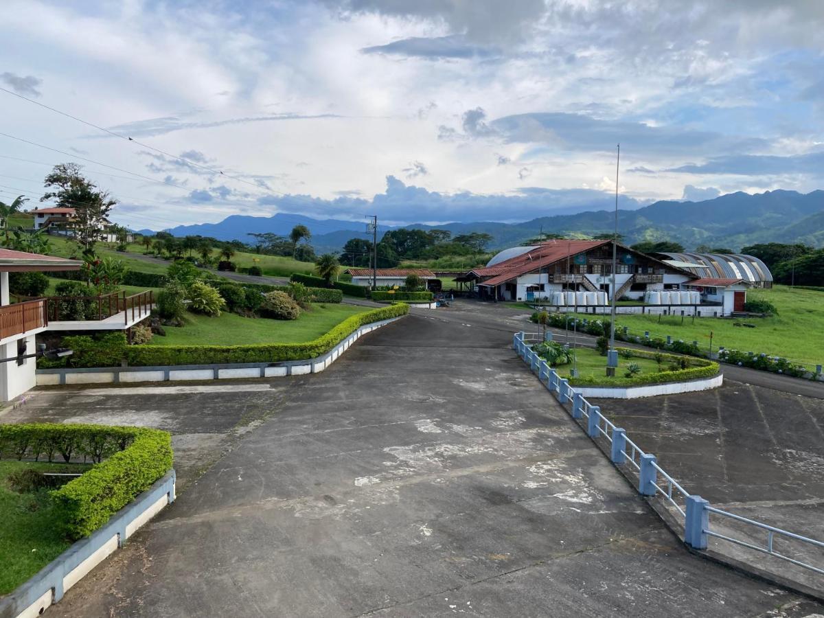 Los Heroes Nuevo Arenal Exterior foto